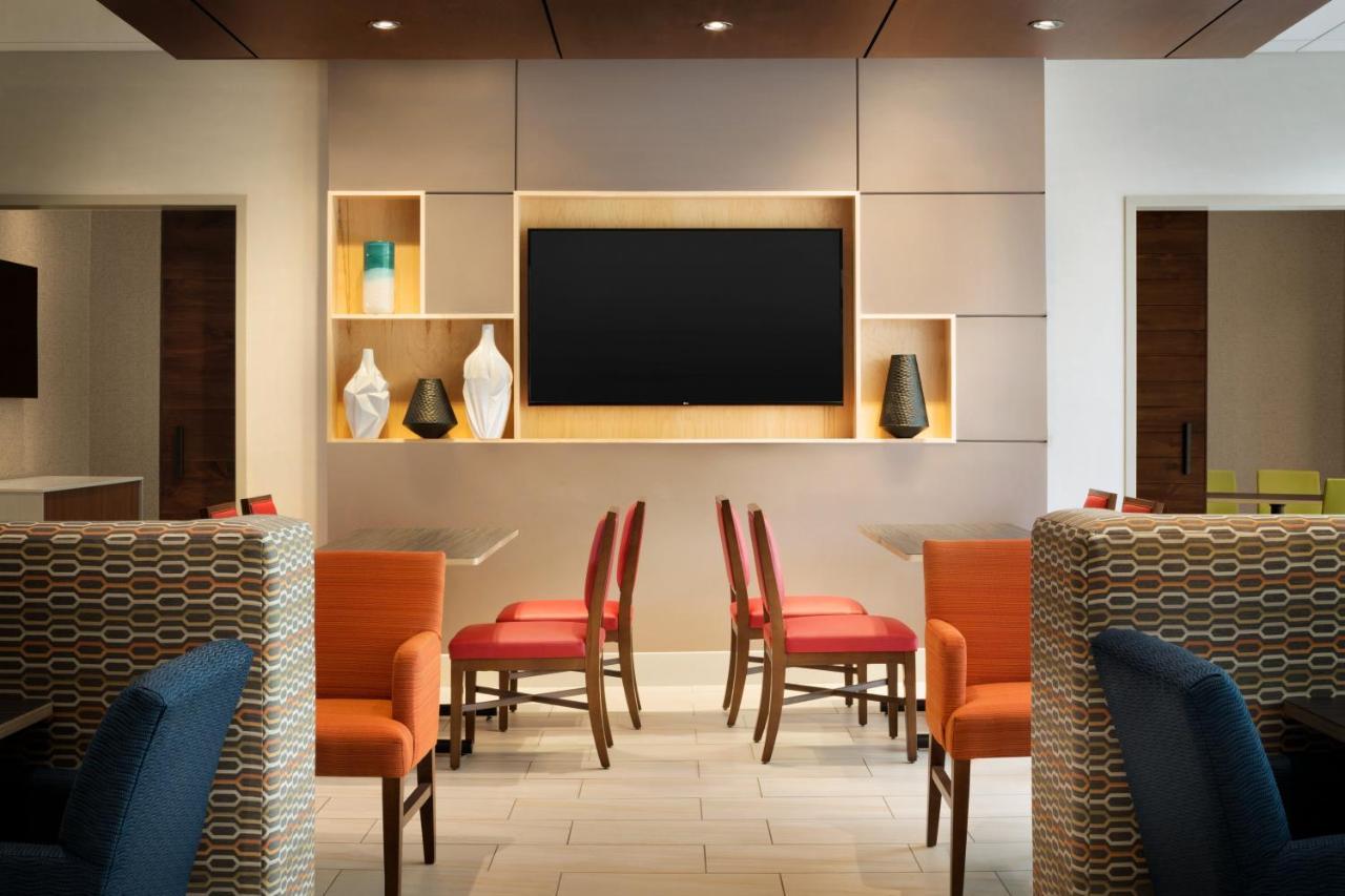 Holiday Inn Express & Suites - Savannah N - Port Wentworth By Ihg Εξωτερικό φωτογραφία